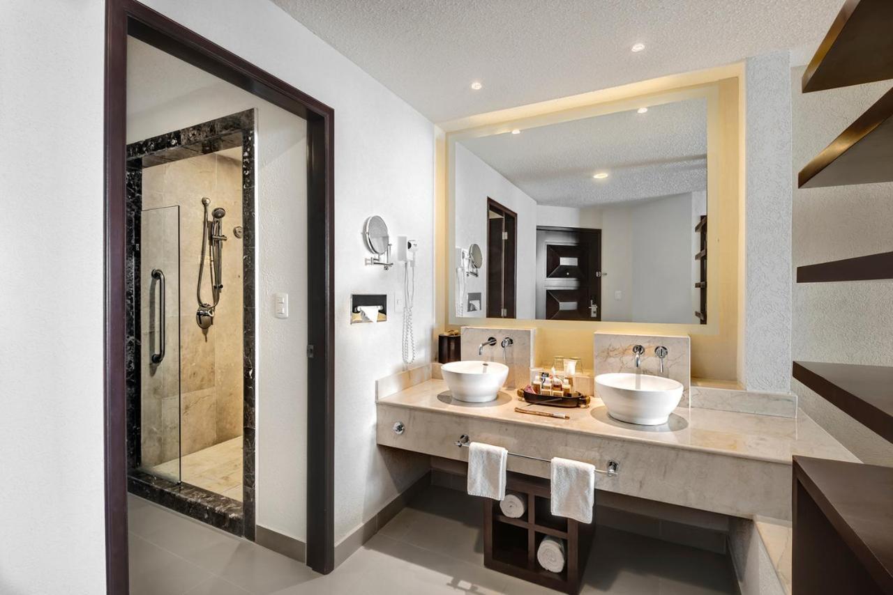 Suite with Terrace