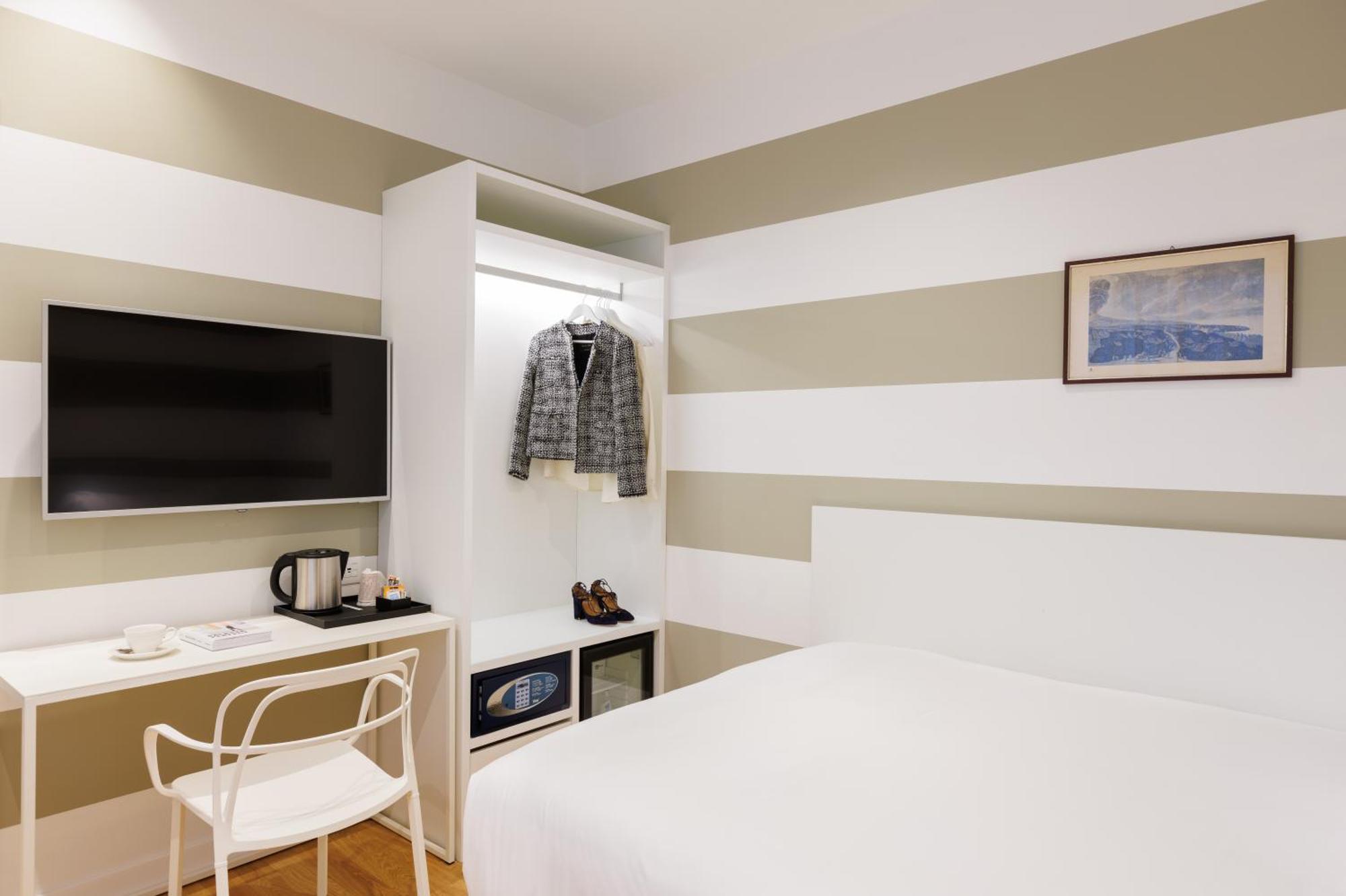 Superior Single Room